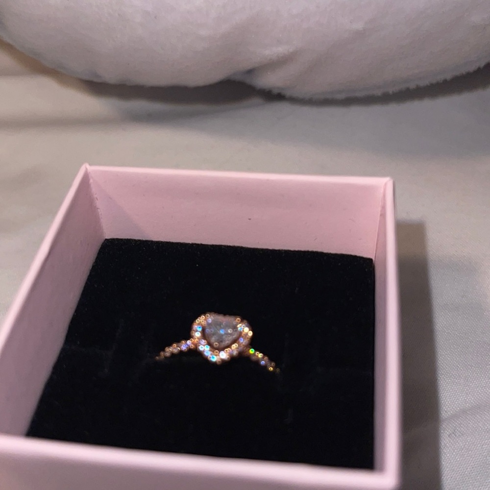 Pandora heart ring